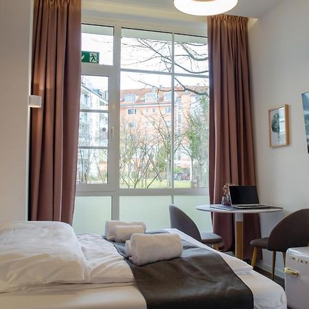 Homely Stay Studio 8 - Relaxed Self-Check-In Room In Мюнхен Екстер'єр фото